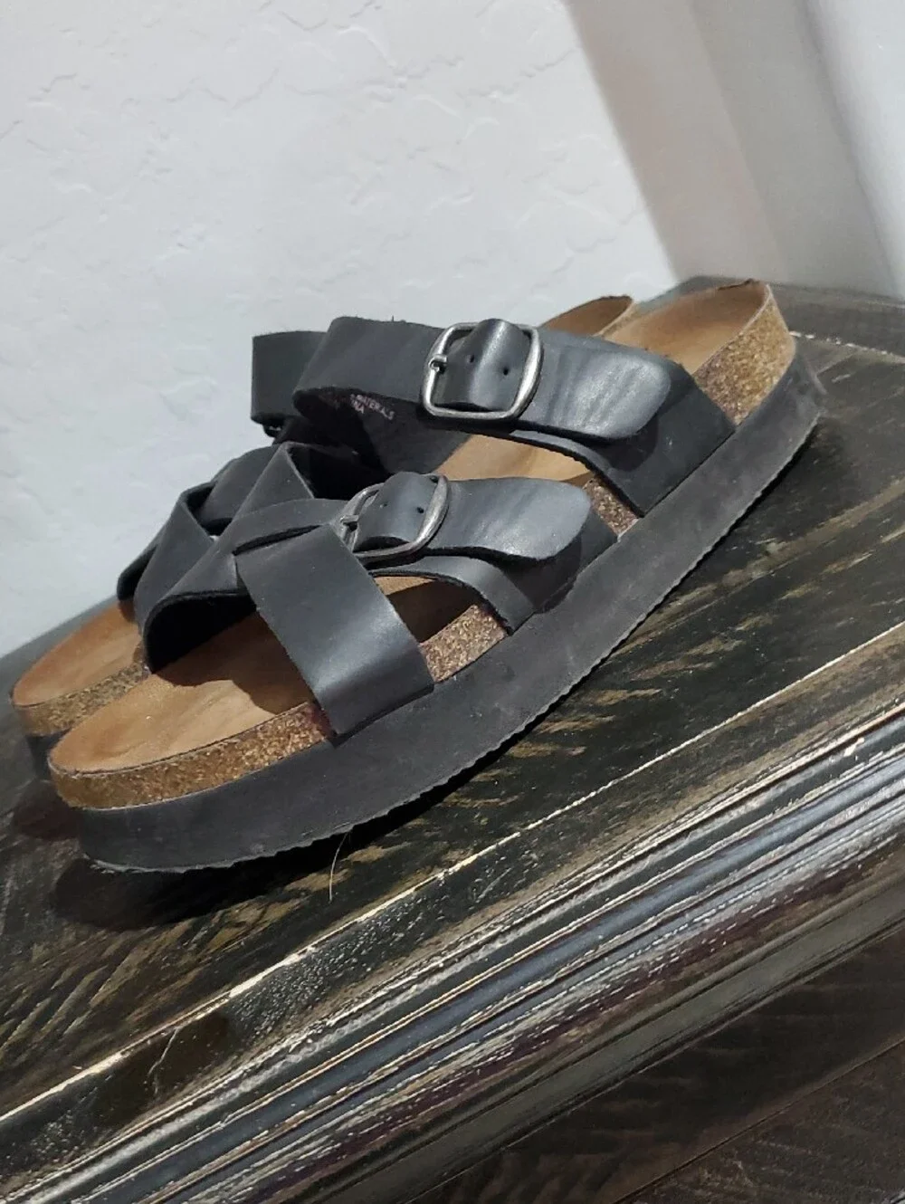 Cliffs by WHITE MOUNTAIN Black Dual Buckle Slide Sandals Earthy Boho Timeless - Picture 5 of 12